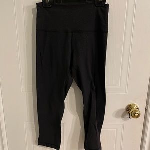 Black Lululemon Align - embossed print